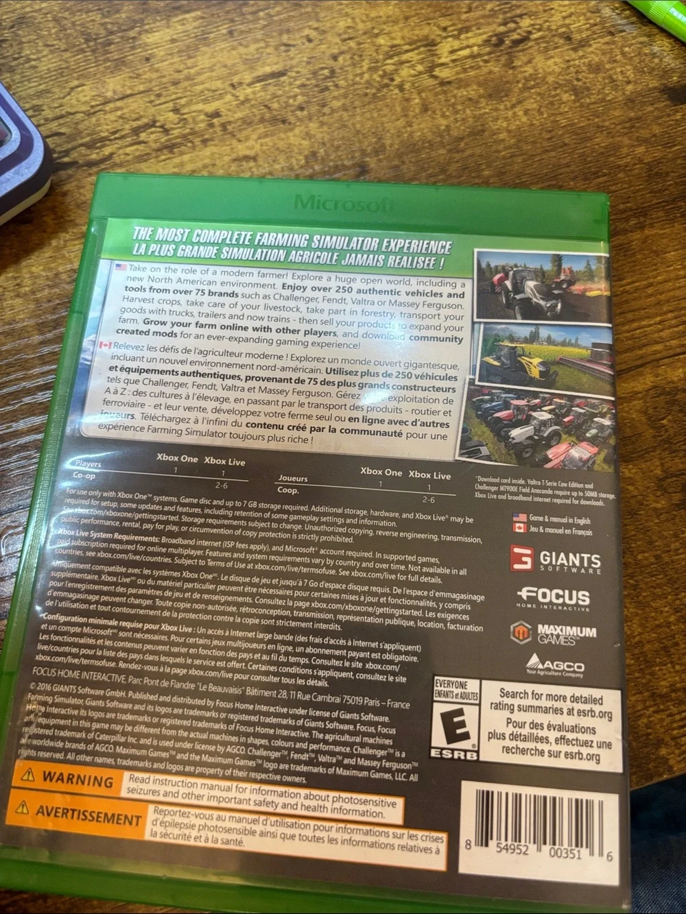 Farming Simulator 17 Xbox One - Yellow Tractor Cover